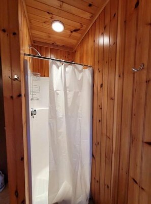 Bathroom - Private Cabin with access to Rust Pond Ferris (Wolfeboro)