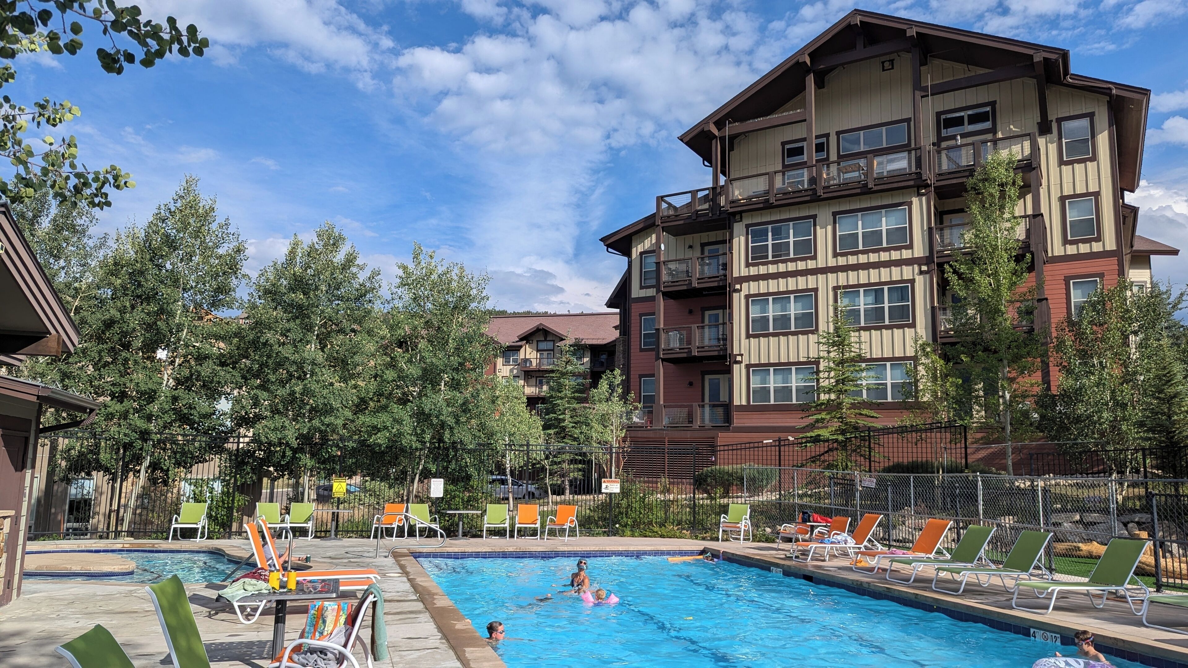 Outdoor pool, a heated pool