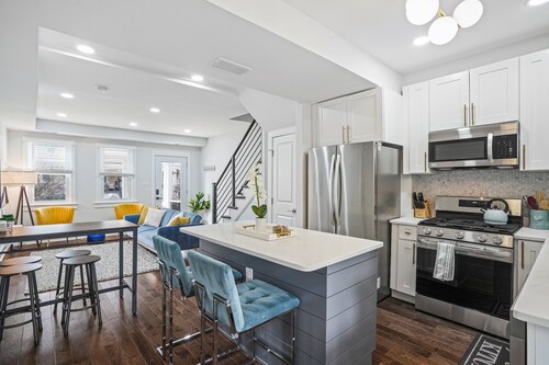 "La Dolce Casa" 4 Bed Home 15 min driving from The White House!