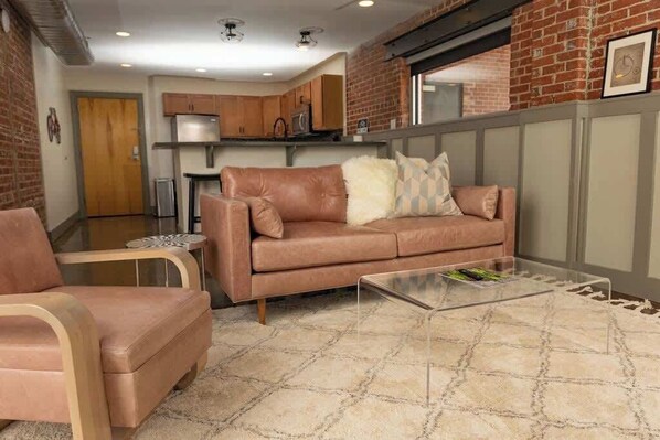 TV, offices
