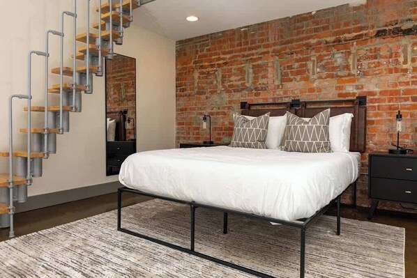 1 chambre, bureau, fer et planche à repasser, Wi-Fi