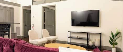 Télévision, espaces bureaux