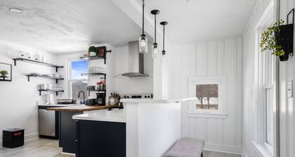 Yellow Shutter Farmhouse Oasis