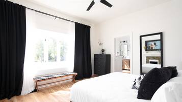 4 habitaciones, tabla de planchar con plancha y wifi gratis