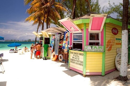 Cozy 1-Bedroom Suite with WiFi & AC in Lovely Nassau