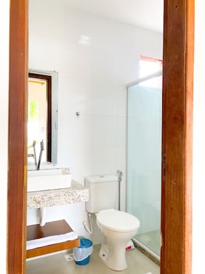 Habitació doble estàndard, 1 llit doble | Bany | Articles de tocador gratuïts