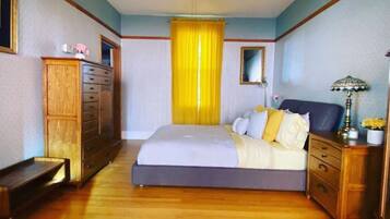 3 soveværelser, skrivebord, strygejern/strygebræt, gratis Wi-Fi