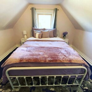 3 chambres, bureau, fer et planche à repasser, Wi-Fi gratuit