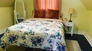 3 slaapkamers, een bureau, een strijkplank/strijkijzer, gratis wifi