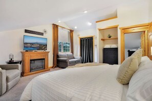 8 dormitoris, escriptori i planxa i posts de planxar 