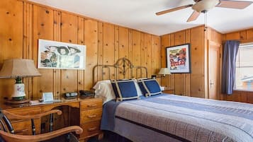 Room (Roy Roger's)