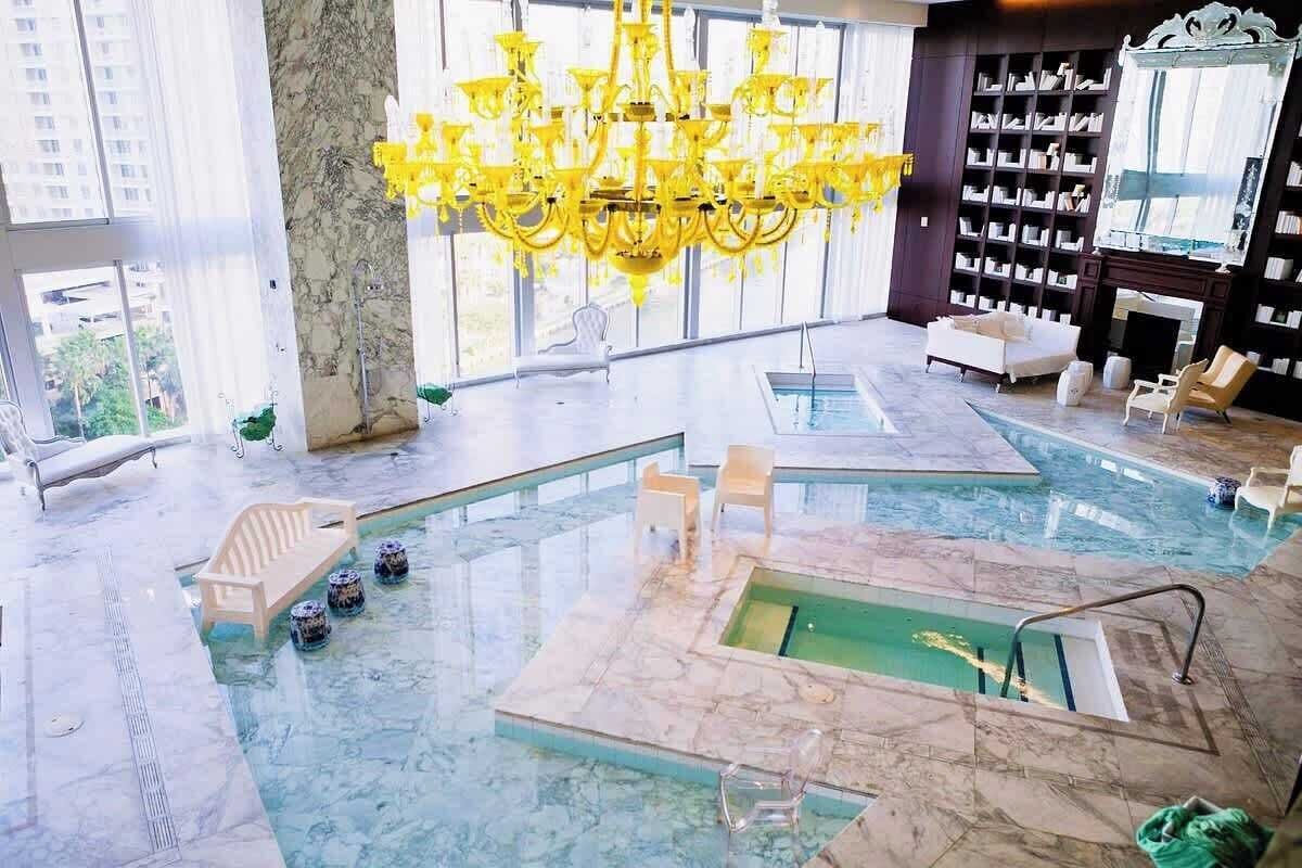 Deluxe Condo, 1 Bedroom, City View