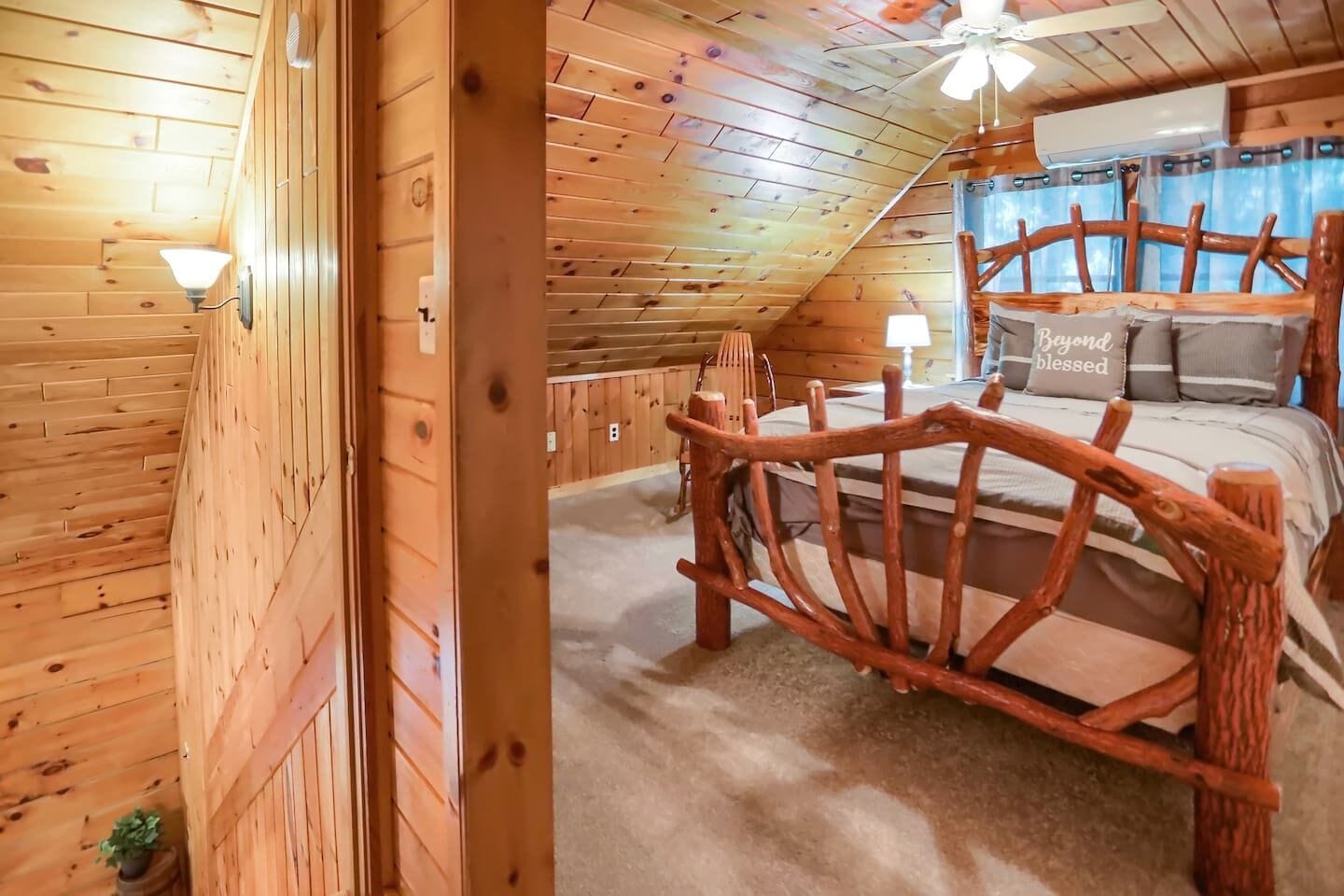 3 bedrooms, desk, iron/ironing board, travel cot