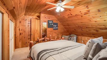 3 habitaciones, tabla de planchar con plancha y cuna de viaje