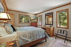 3 Schlafzimmer, Bügeleisen/Bügelbrett, WLAN, Bettwäsche
