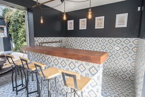 Flat-screen TV - Santiago Patio Bellavista (Santiago)