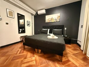 Double Room | In-room safe, free WiFi - Santiago Patio Bellavista (Santiago)