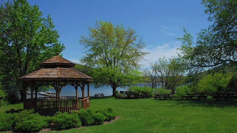 Villages of Wisp 14 Winding Way