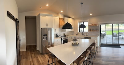 New Custom Multi Master + Sleeping Room Golf Course Home w/ Outdoor Living Area 