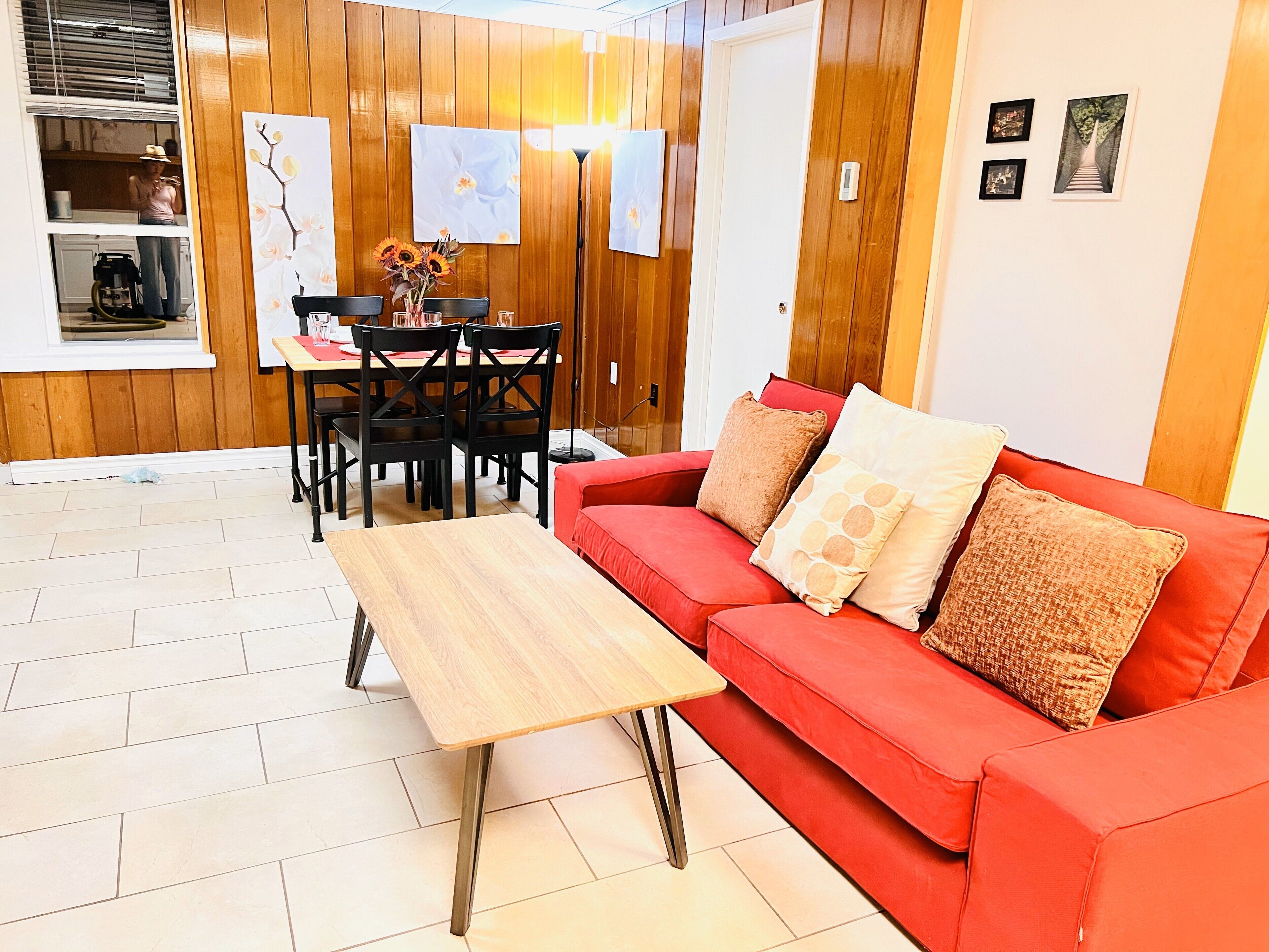 City Apartment, 2 Bedrooms | Living area