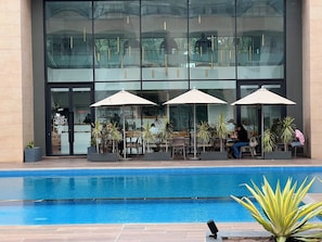 Restaurant - Embassy Gardens - One Bed (Accra)