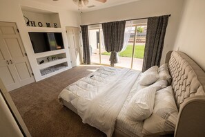 4 bedrooms, in-room safe, iron/ironing board, WiFi