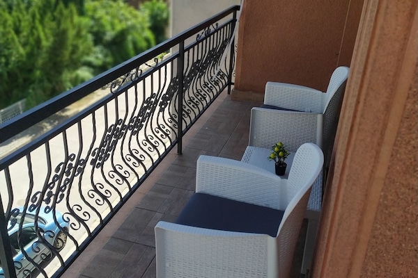 Enceinte de lâhĂ©bergement