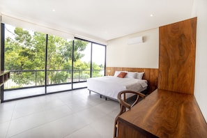 Suite – junior, balkong | Sengetøy