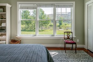 4 Schlafzimmer, Reisekinderbett, WLAN, Bettwäsche
