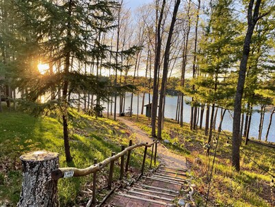 Loon Landing: Summer Days and Starry Nights at Little Wolf Lake