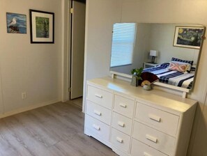 3 habitaciones, tabla de planchar con plancha y wifi gratis 