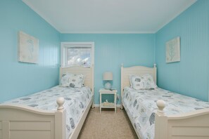 4 bedrooms, Internet, bed sheets
