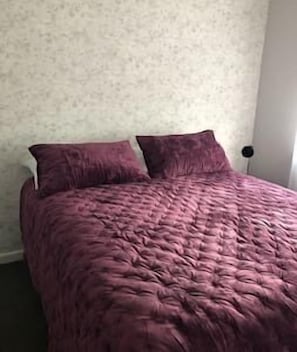 3 chambres, fer et planche Ă repasser, Wi-Fi, literie fournie