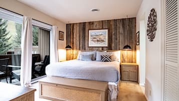 3 slaapkamers, een strijkplank/strijkijzer, gratis wifi, beddengoed