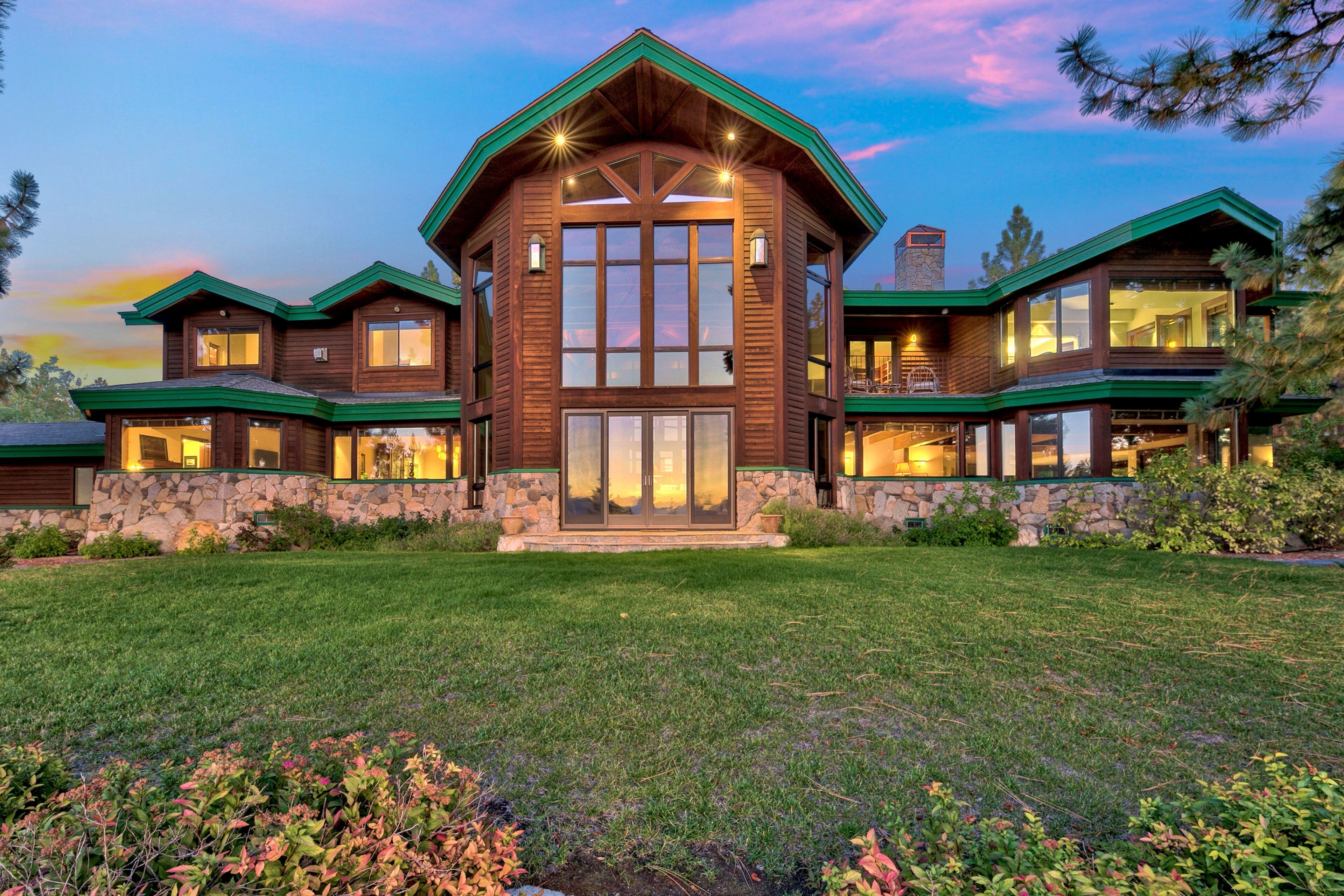 Ponderosa Lake View Estate