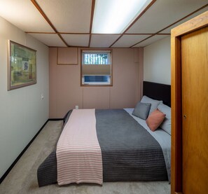 2 chambres, bureau, fer et planche à repasser, Wi-Fi gratuit