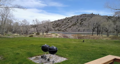 Yellowstone River Retreat in Big Timber, Montana!! A few minutes from Downtown.