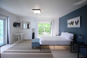 1 bedroom, iron/ironing board, WiFi, bed sheets - Seven Arches - Studio in Warwick (Warwick)