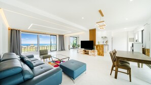 Basic Room, 2 Bedrooms (private house(Ocean View)) | 2 bedrooms, free WiFi