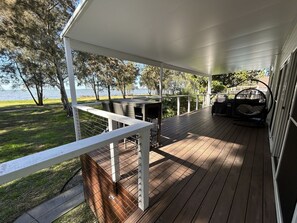 Terrace/patio - Absolutely Lakeside House, quiet and peace (Killarney Vale)