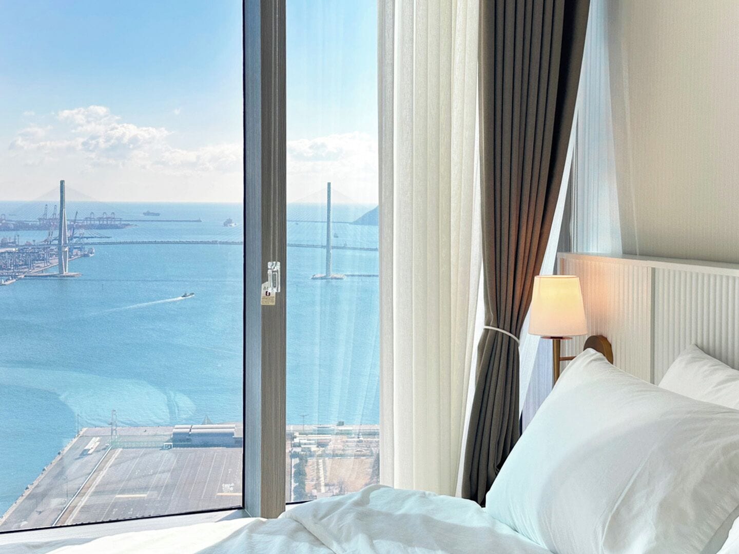 Family Suite Marina F | 高档床上用品、遮光窗帘、免费 WiFi、床单