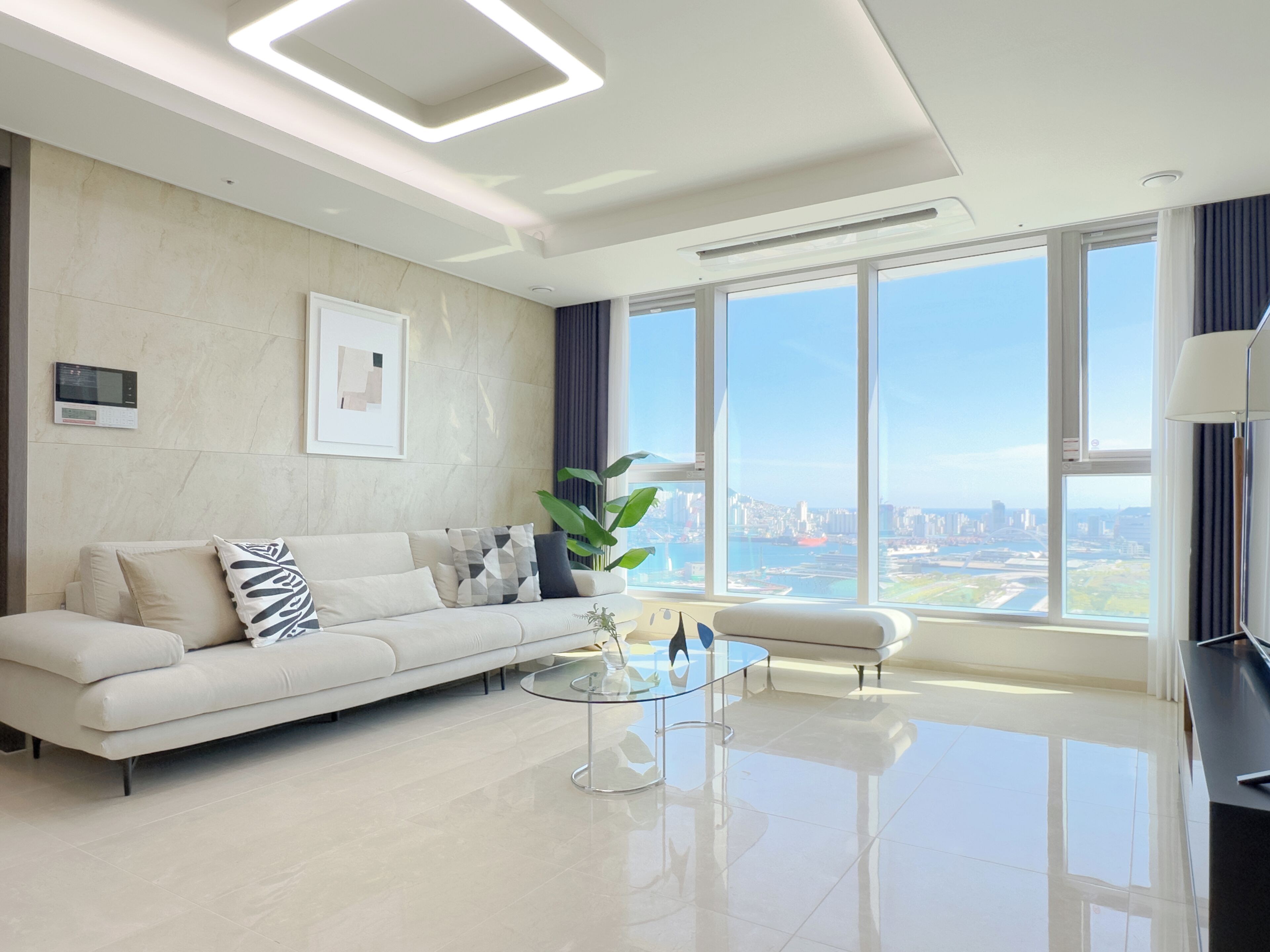 Family Suite Marina A | 起居区 | 加热地板