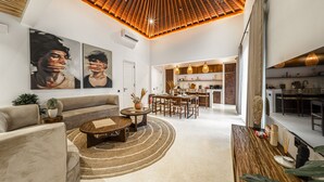 Living area - Brand New Harmony Villa by DH (Ubud)