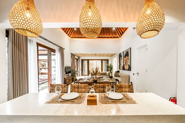 Fridge, microwave, stovetop, electric kettle - Brand New Harmony Villa by DH (Ubud)