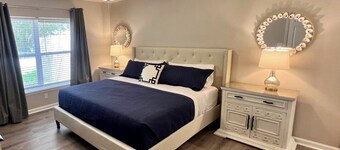 Fire Pit & Pool Table near Downtown & Beaches - Cozy Stay