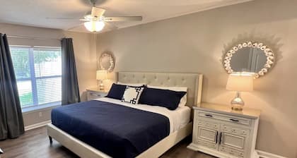 Fire Pit & Pool Table near Downtown & Beaches - Cozy Stay