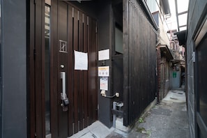 Exterior - Gojo Horikawa Starry Sky Inn (Kyoto)