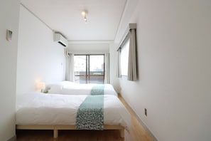 基本公寓 | 3 間臥室、熨斗/熨衣板、免費無線上網、床單