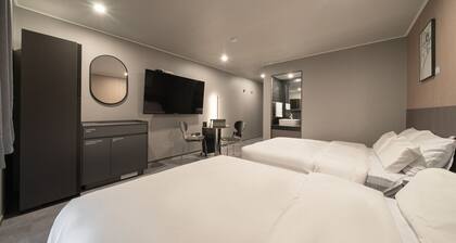 Workers Hotel Ansan by Aank