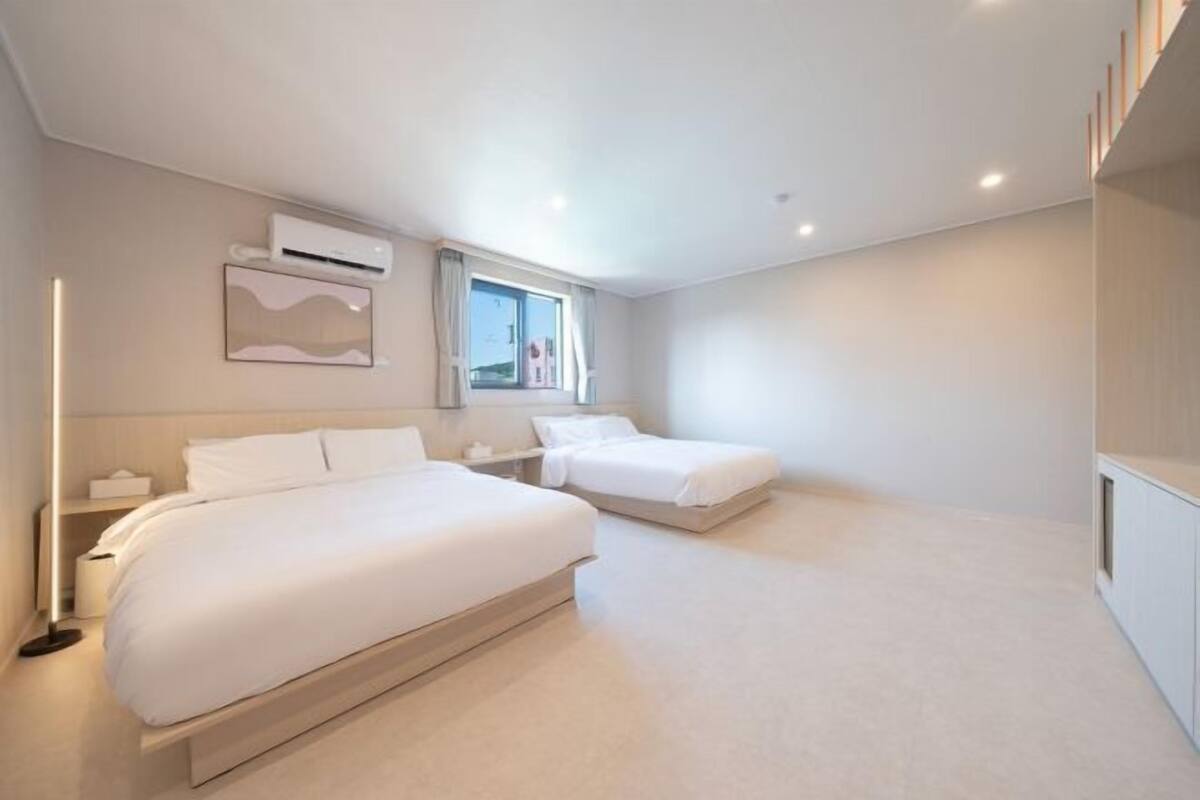 1 habitación, ropa de cama de alta calidad y cortinas blackout